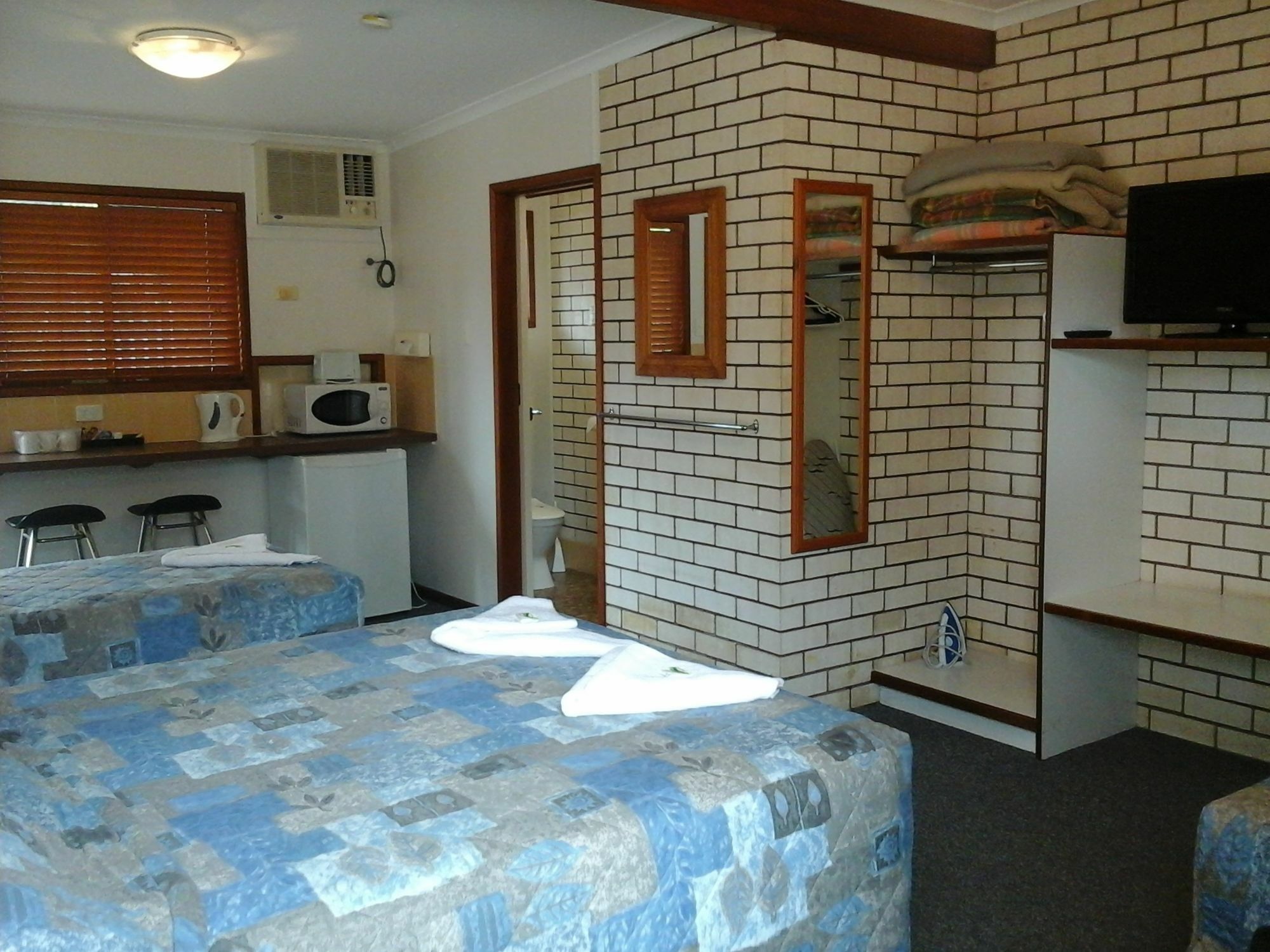 Emerald Tower Motor Inn Εξωτερικό φωτογραφία
